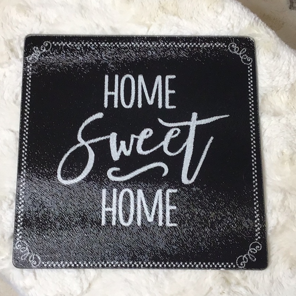 Brownlow black and white glass trivet. “Home Sweet Home”.